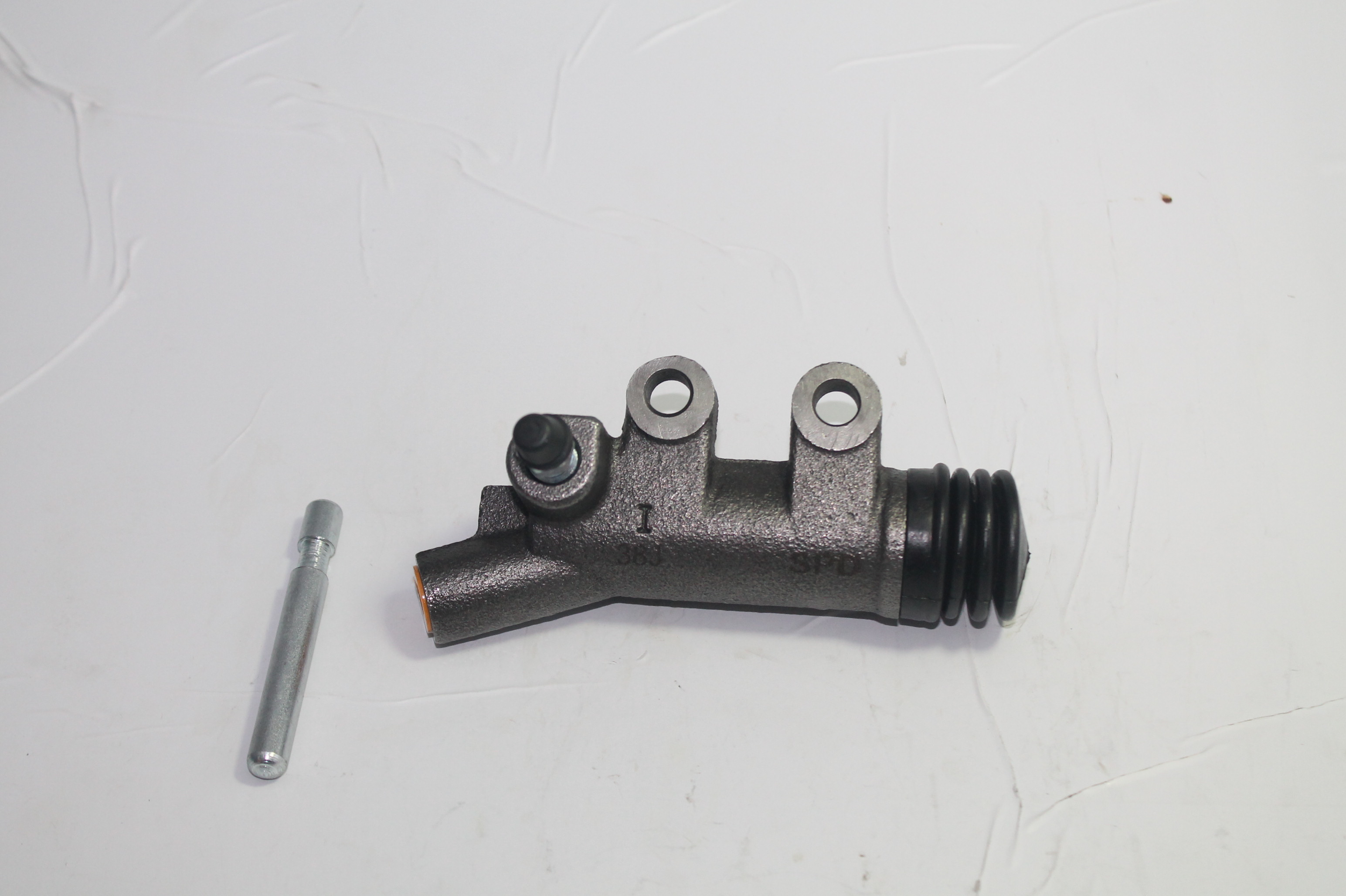 Debriyaj Alt Merkezi Hilux Vigo 2005-2015