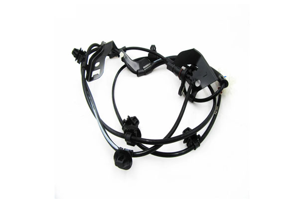 Abs Sensoru On Sol- Hilux Revo 15-